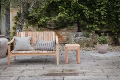Anbarasi Acacia Side Table - Natural
