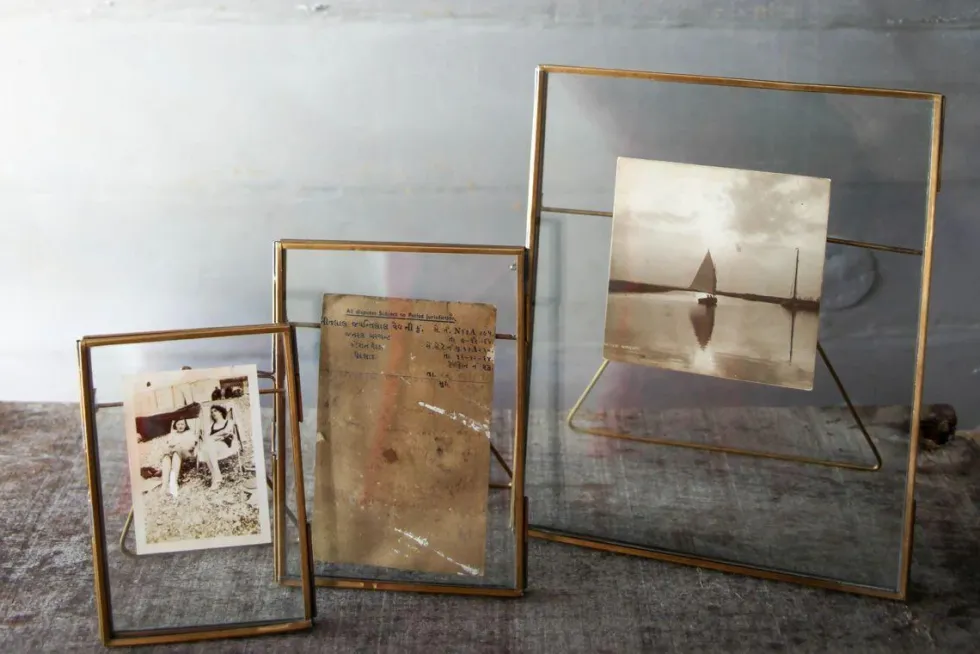 Danta Antique Brass Frame