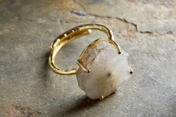 Dveep Solar Quartz Ring - Neutral