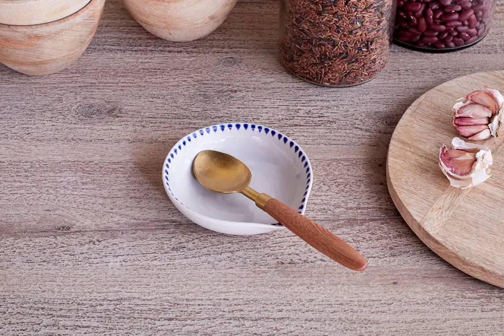 Indigo Drop Spoon Rest - Cream & Indigo