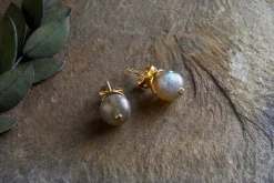 Marai Labradorite Stud Earrings - Labradorite & Gold