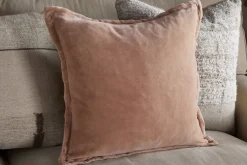 Menmai Velvet Cushion Cover - Dusty Pink