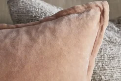 Menmai Velvet Cushion Cover - Dusty Pink