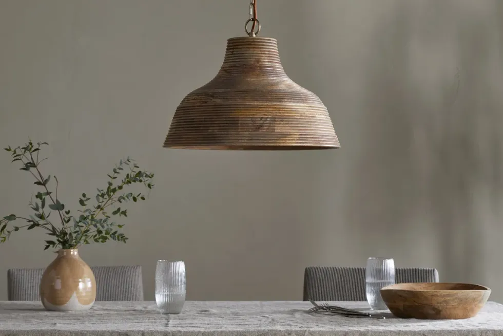 Nadi Grooved Wood Pendant - Natural & Antique Brass