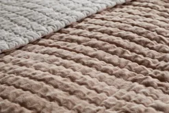 Nidra Velvet & Linen Bed Quilt - Dusty Pink