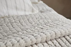 Nidra Velvet & Linen Bed Quilt - Natural