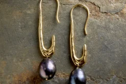 Omi Grey Pearl Earrings - Gold