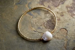 Parahu Pearl Bracelet - White