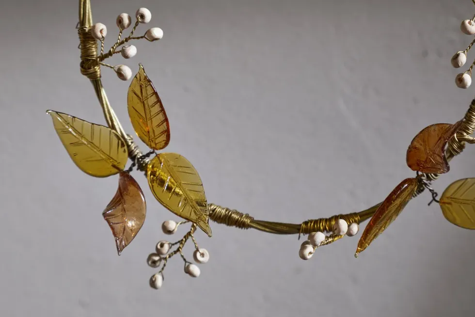 Parili Glass Wreath - Small - Ochre - Small
