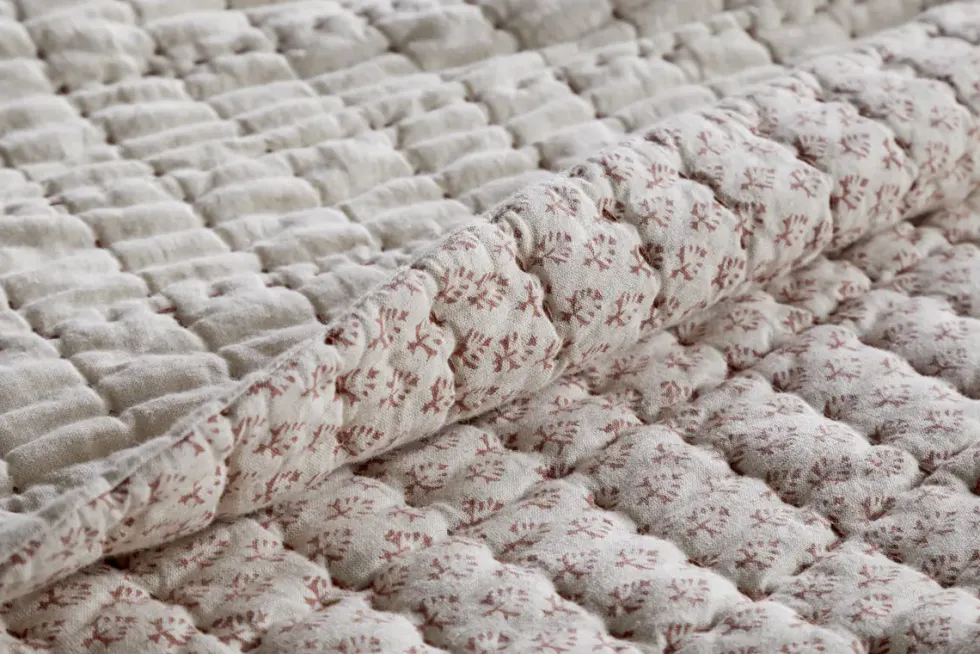 Peplu Cotton & Linen Screen Print Bed Quilt - Rust