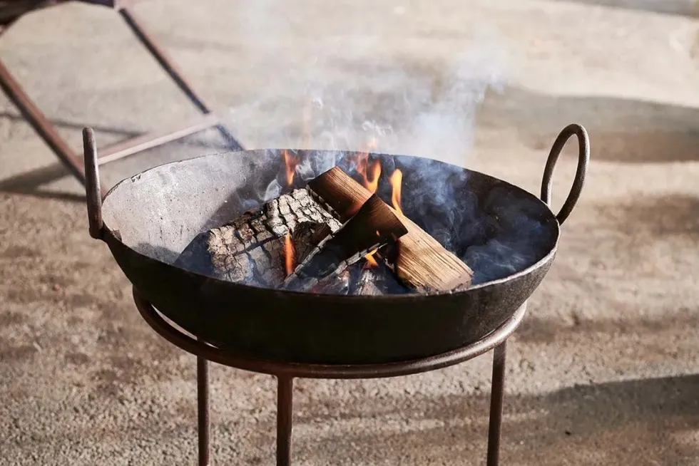 Reclaimed Iron Kadai With Grill - Small