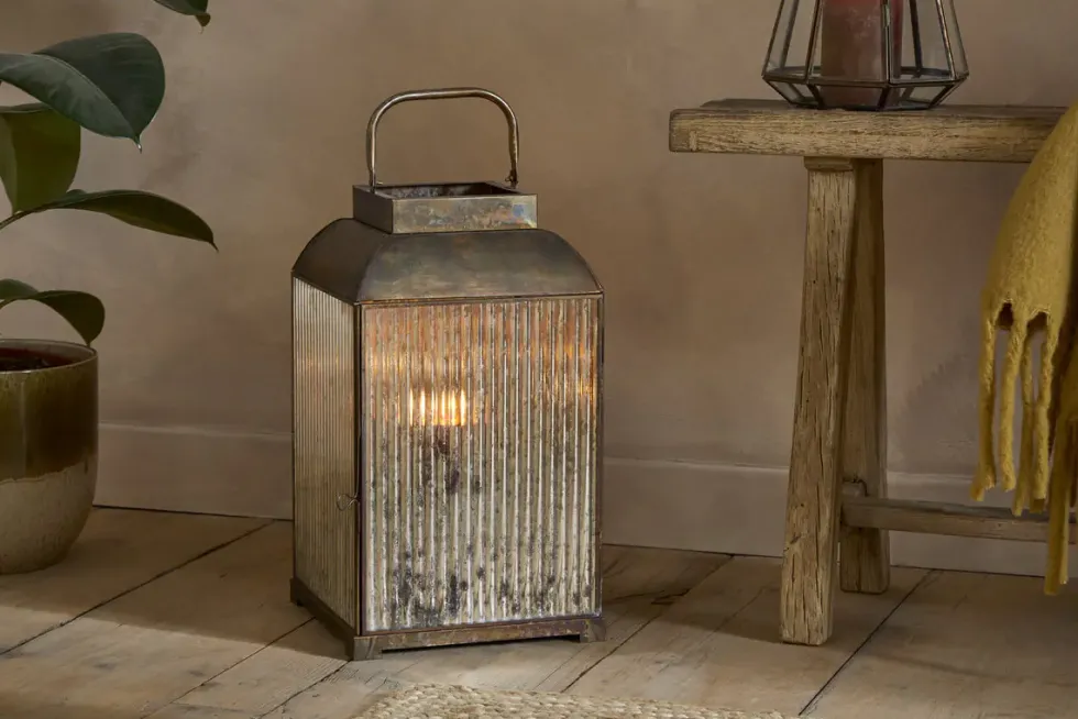 Ruala Lantern - Brass & Clear