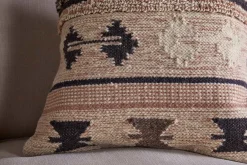 Tussi Ami Cushion Cover - Dusty Pink