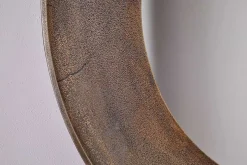Yakira Mirror